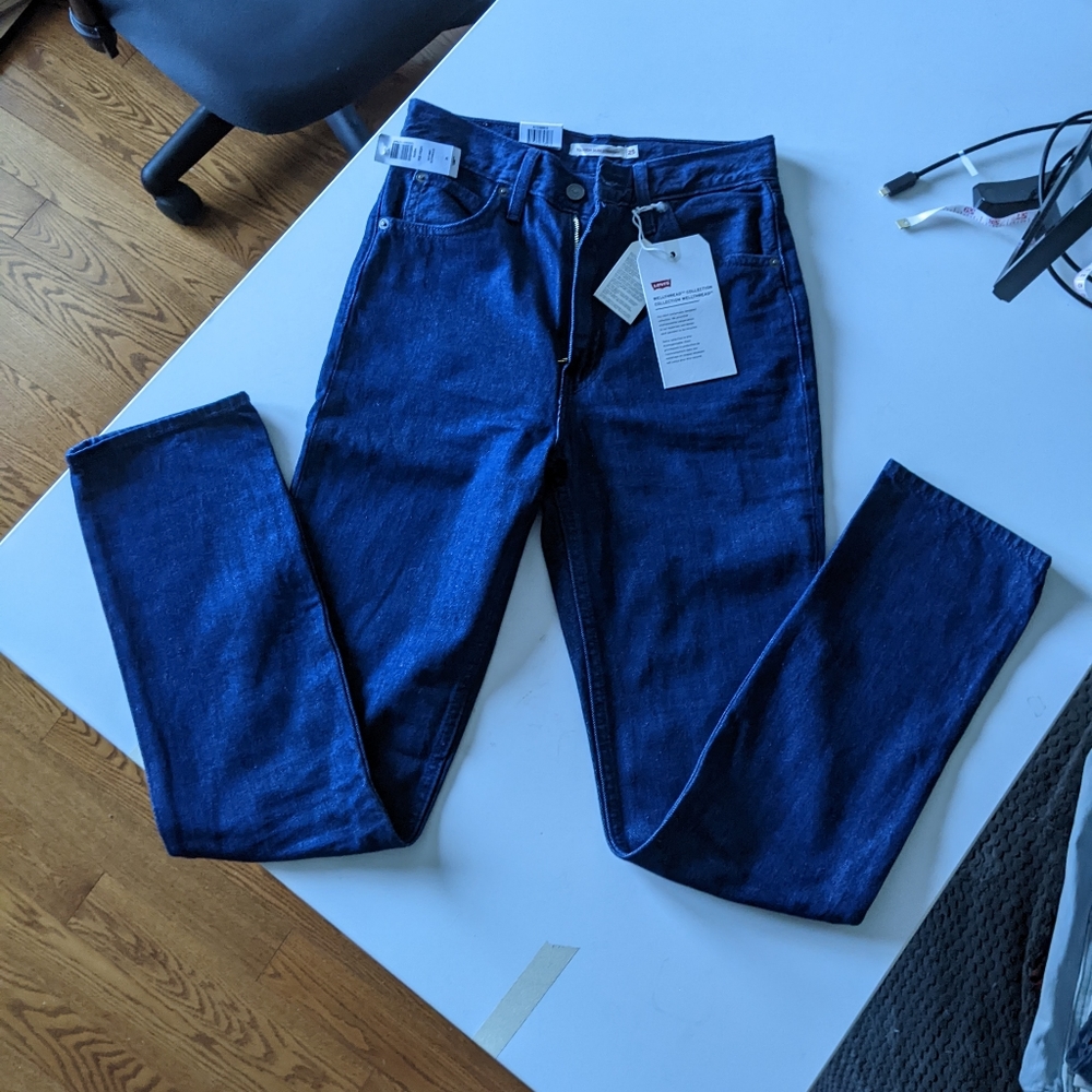 BNWT Levi's 70s High Slim Straight Jeans